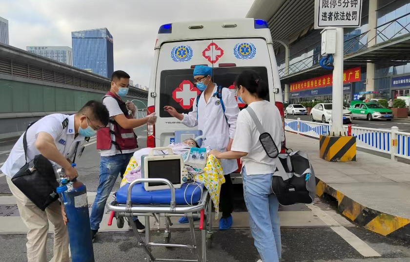 志丹县救护车出租公司